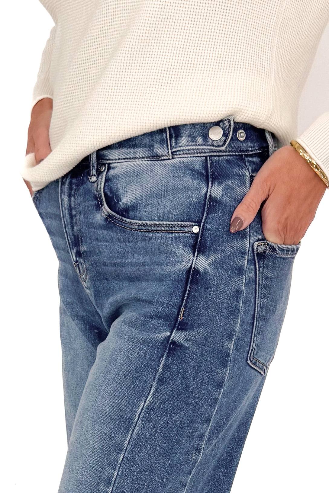 Katie medium wash adjustable waist barrel jeans by Risen - detail view on model