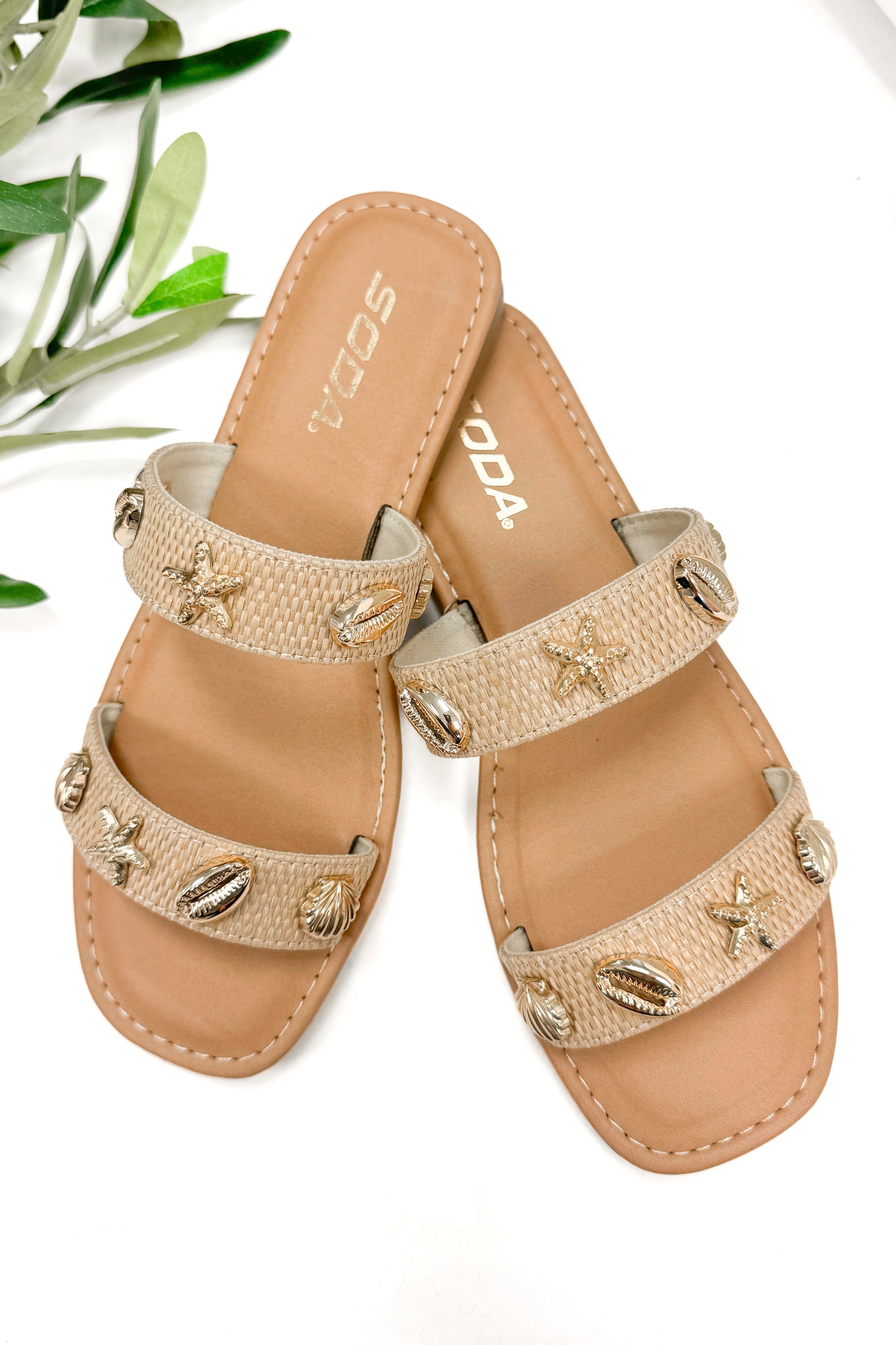 Samoa- Raffia Double Strap Shell Stud Sandals