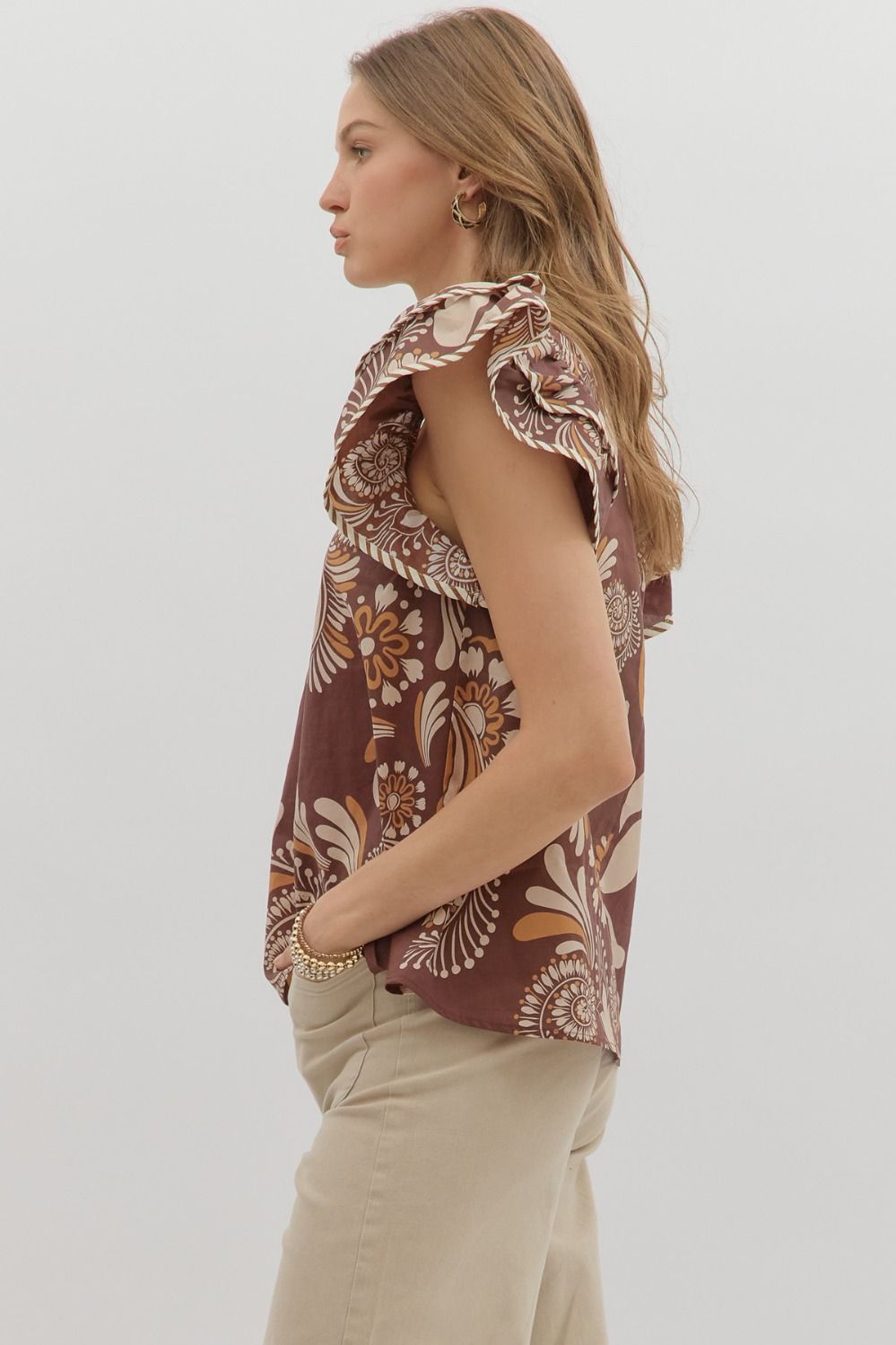 Sweet Thing Brown & Rust Printed Flutter Sleeve Top by Entro