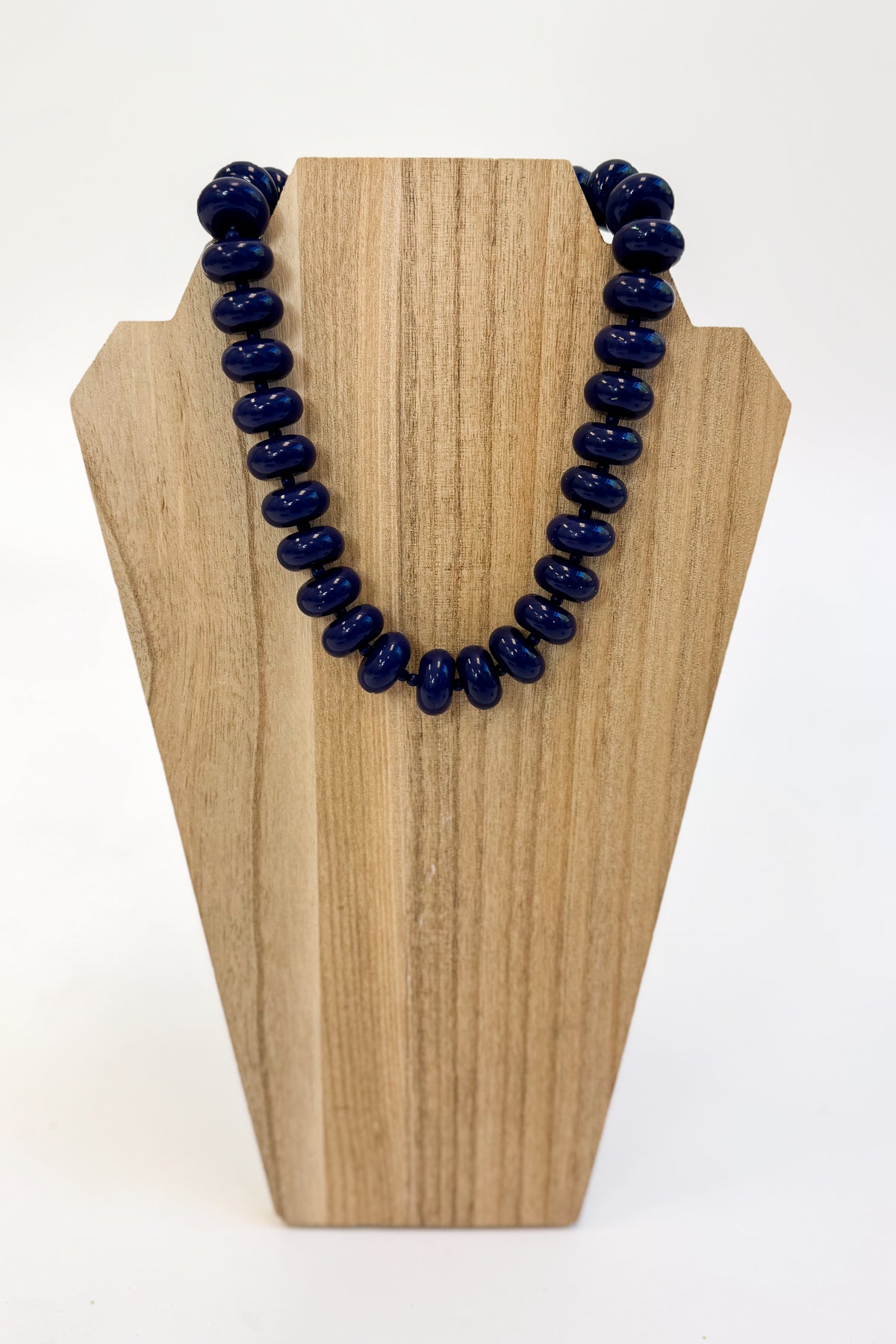 Lisa Flat Ball Necklace