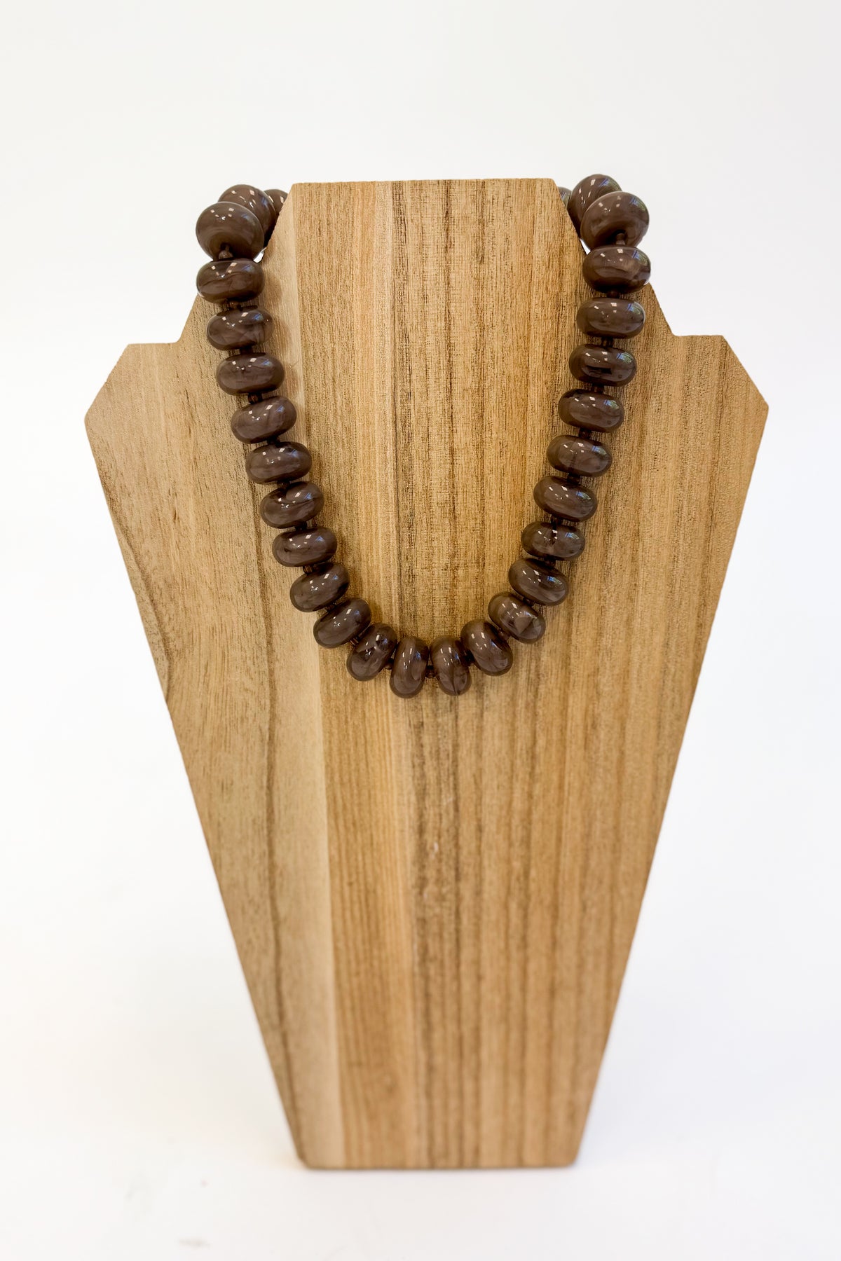 Lisa Flat Ball Necklace