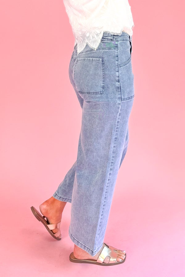 Cali Medium Wash Patch Pocket Wide Leg Jeans by Entro