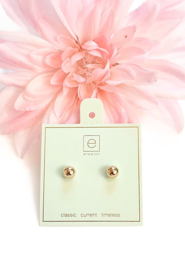 Classic 8mm Ball Stud Earrings - Gold by enewton
