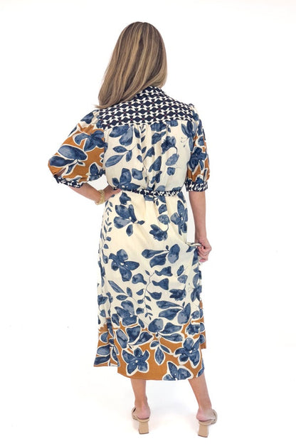 Seasons Change Blue &amp; Multi Printed Floral Print Midi Dress by Entro