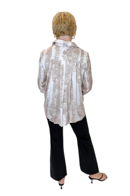 Back view of woman wearing Swagger Boutique’s Blush &amp; Tan Lace Print Button Up Top with jeans against white studio background.