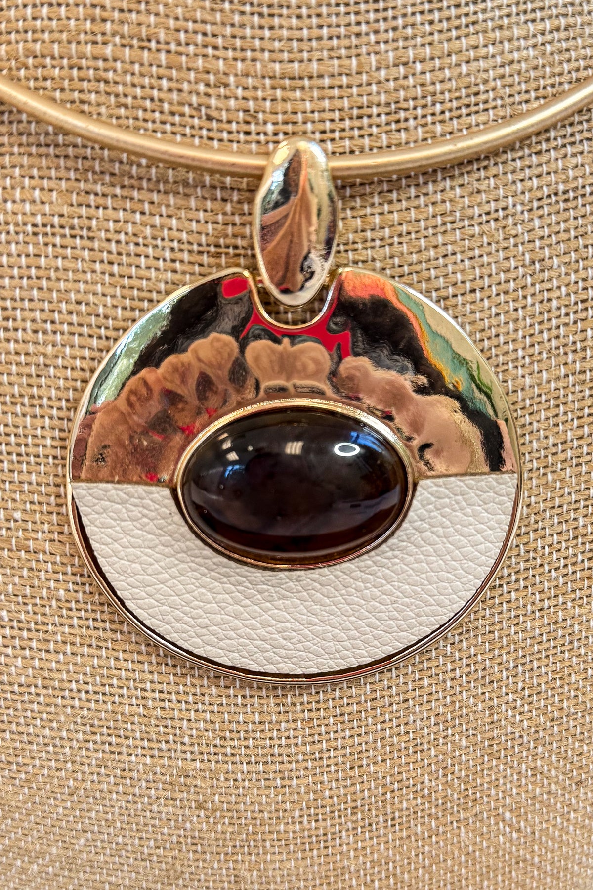Diana Round Stone Pendant Choker
