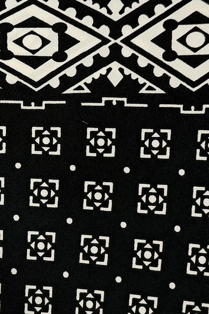 Black Geometric Triangle Scarf