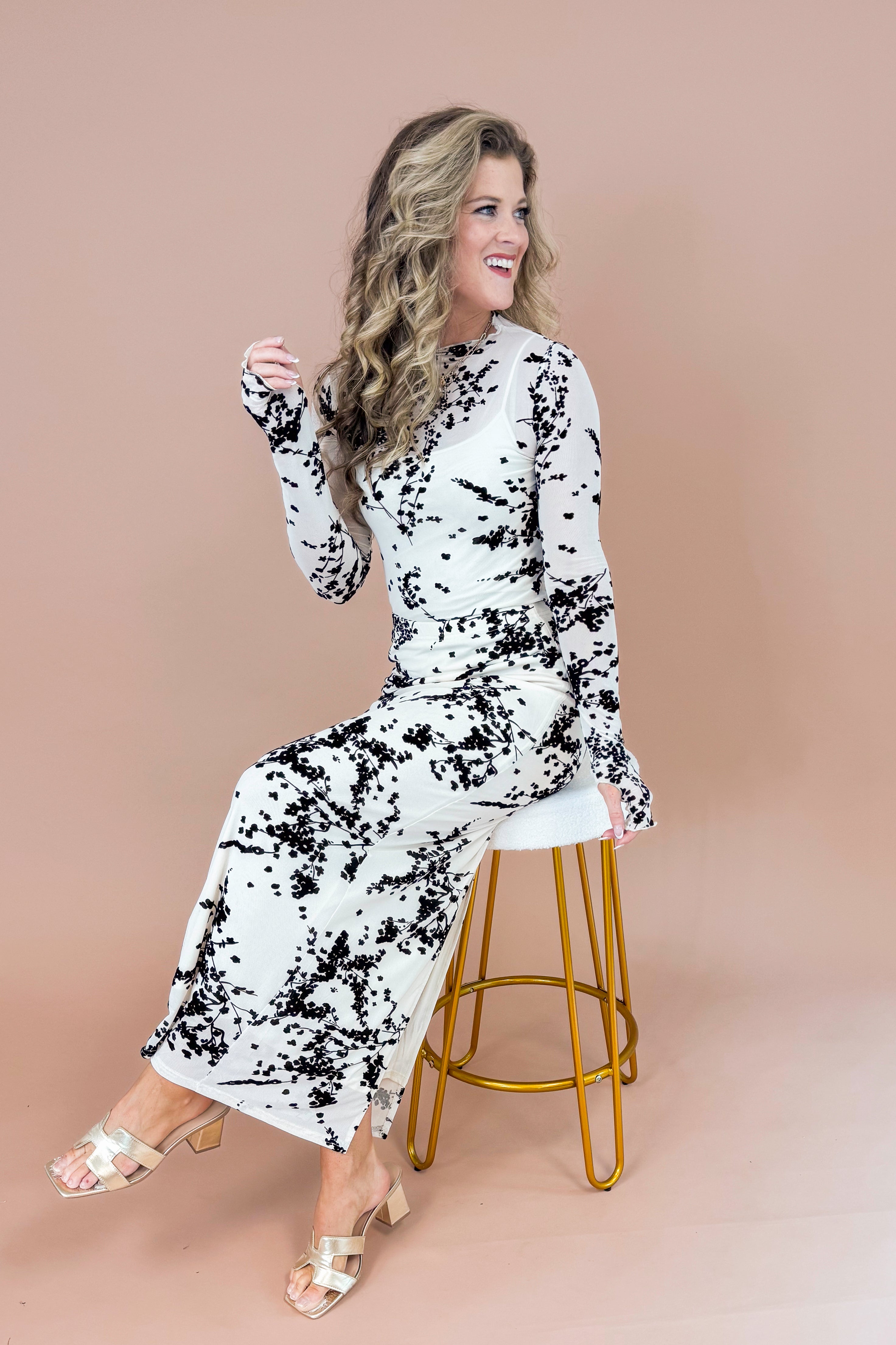 The Afterparty Cream With Black Textured Floral Print Skirt