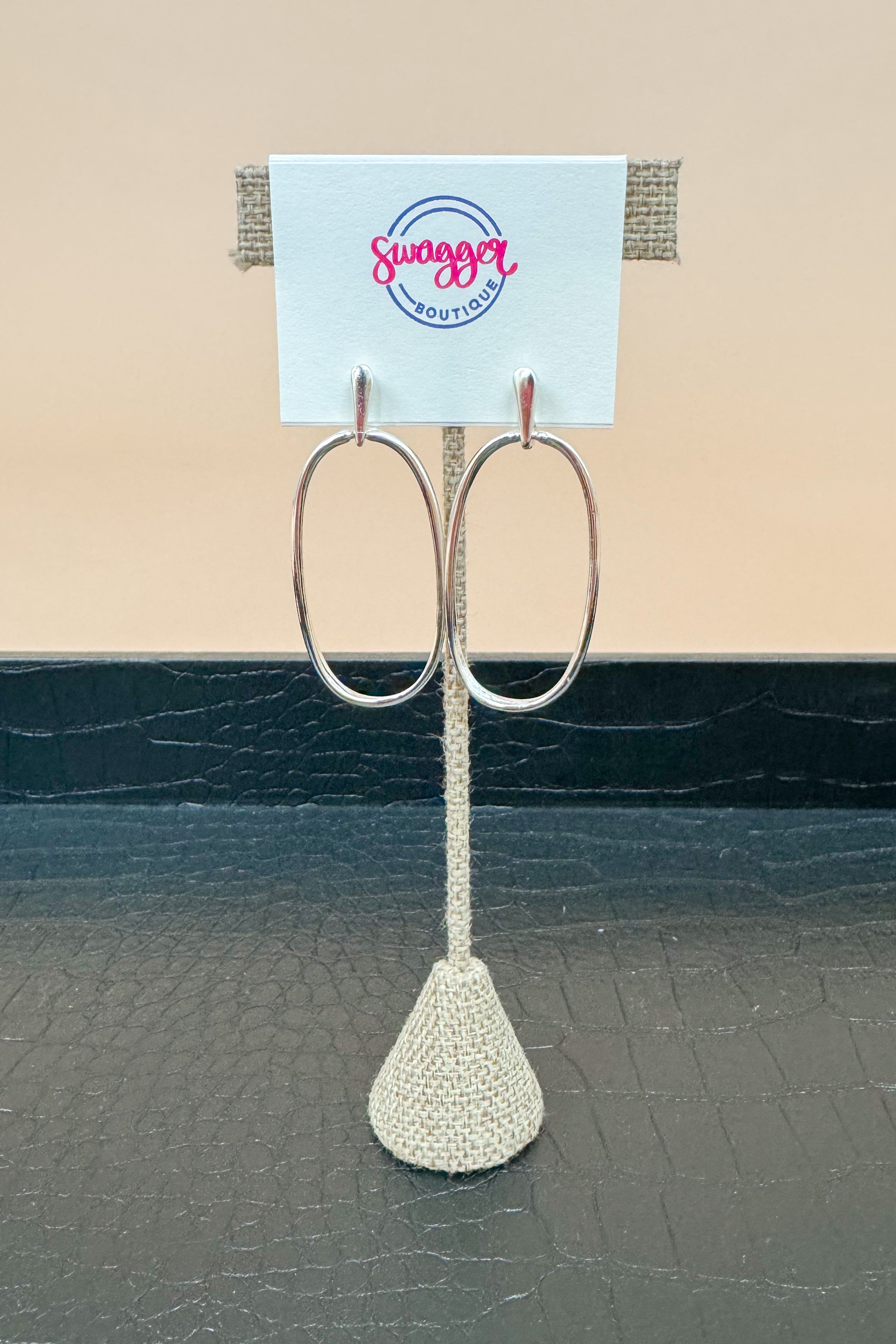 Monica Oval Outline Dangle Earrings