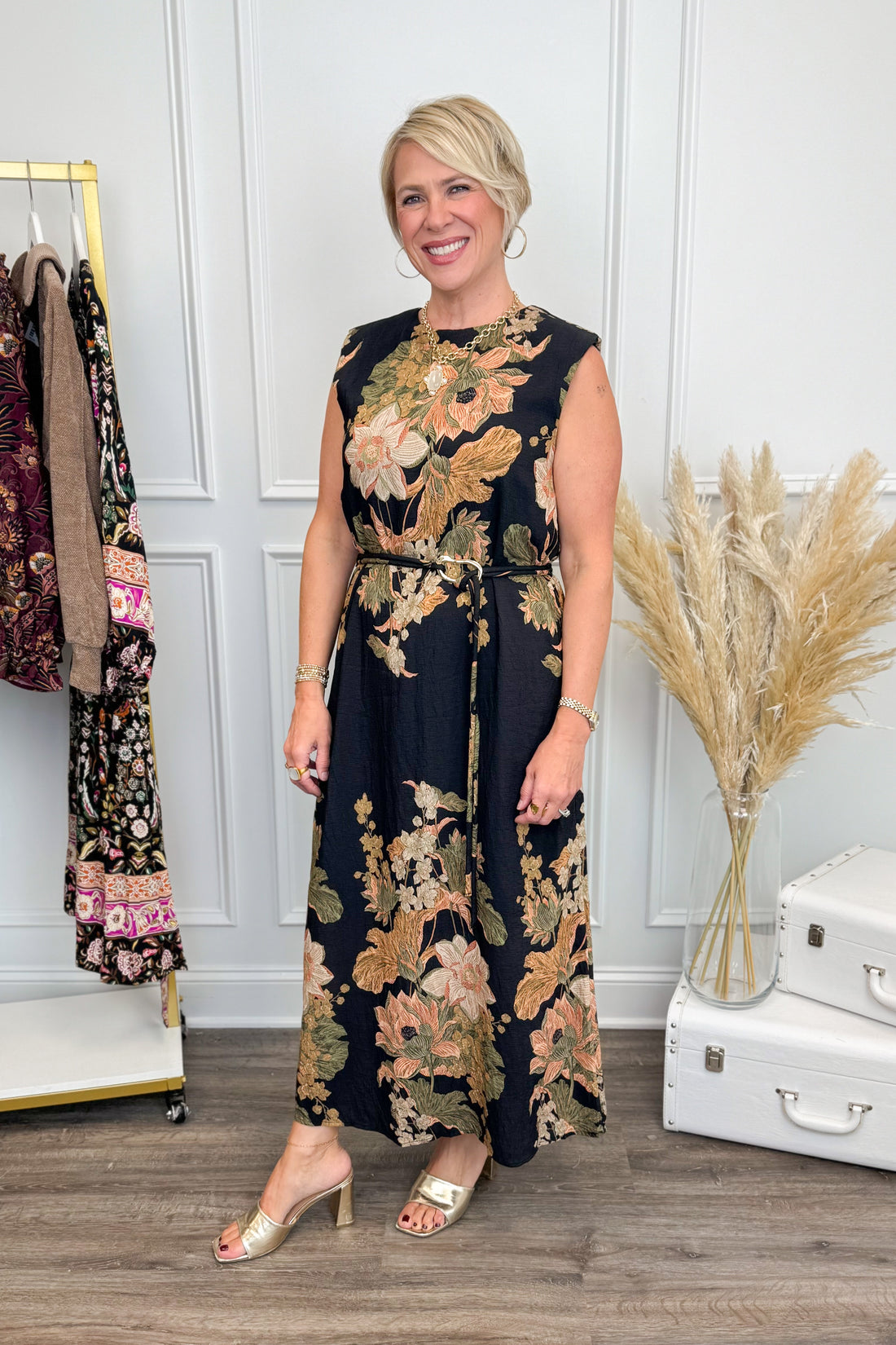 Made You Look Black With Multi Floral Print Midi Dress by Entro