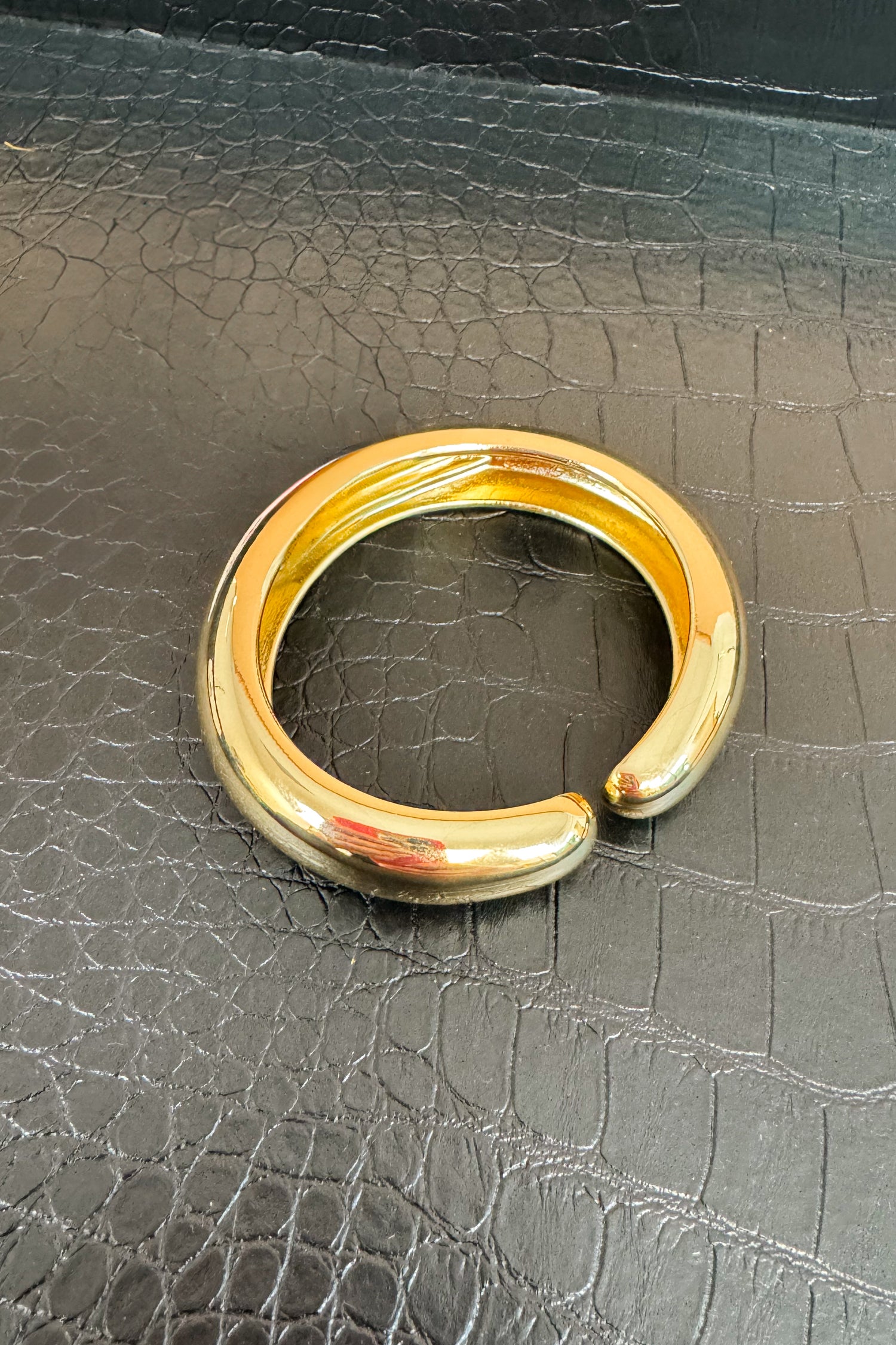 Kris Gold Hinge Closure Cuff Bracelet