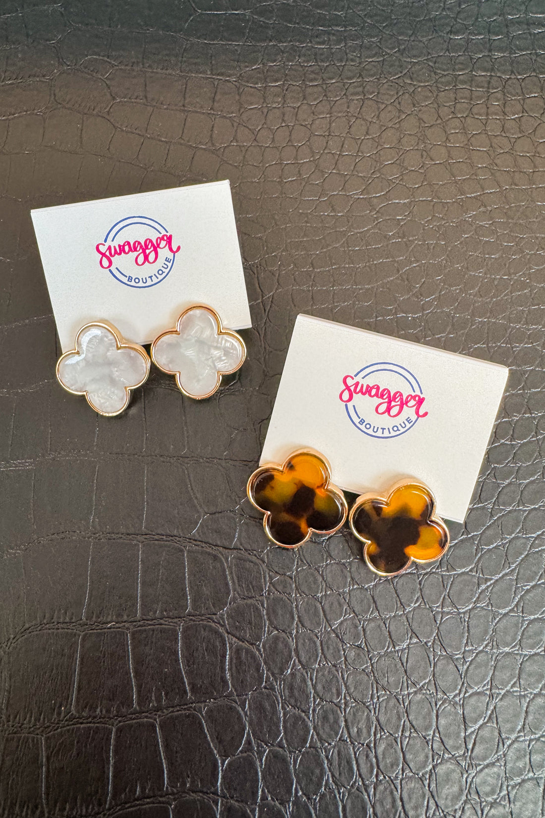 Macy Clover Acetate .75&quot; Earrings