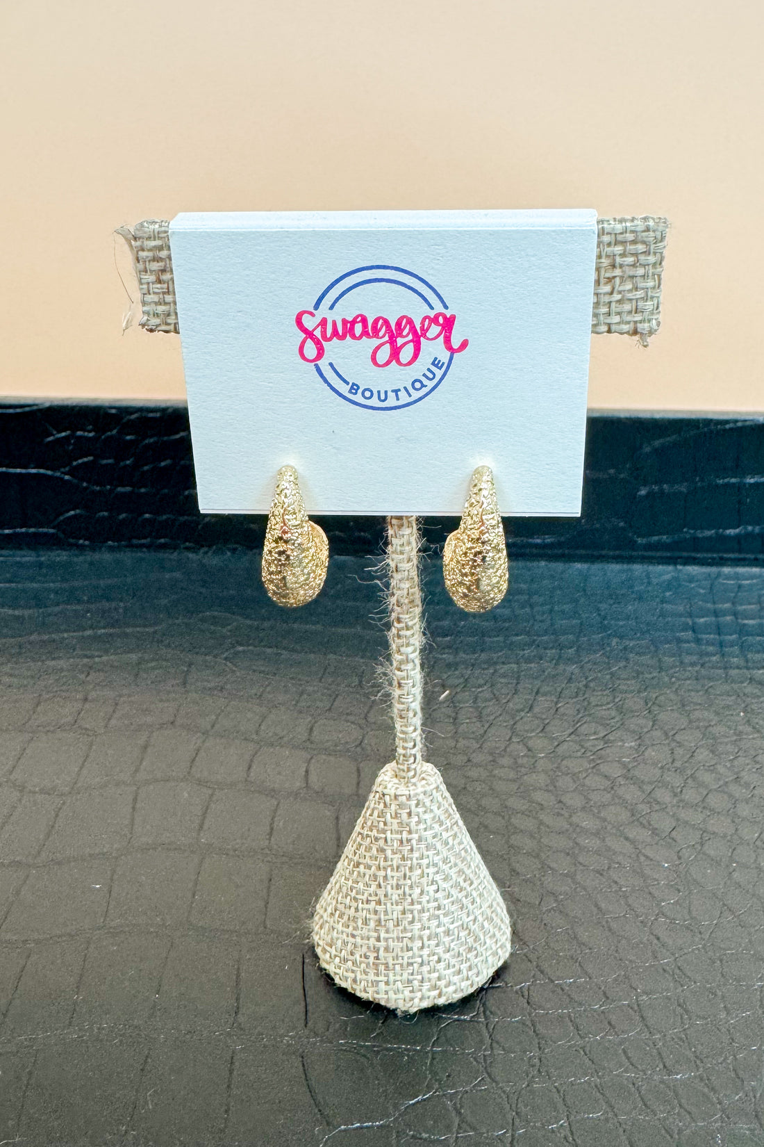 Mable Textured Teardrop .75&quot; Hoop Earrings