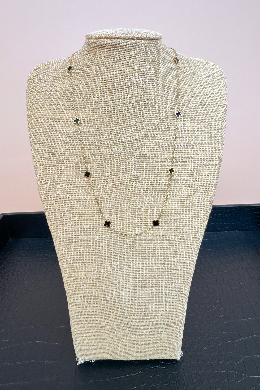 Vienna Tiny Clover Station Chain Necklace