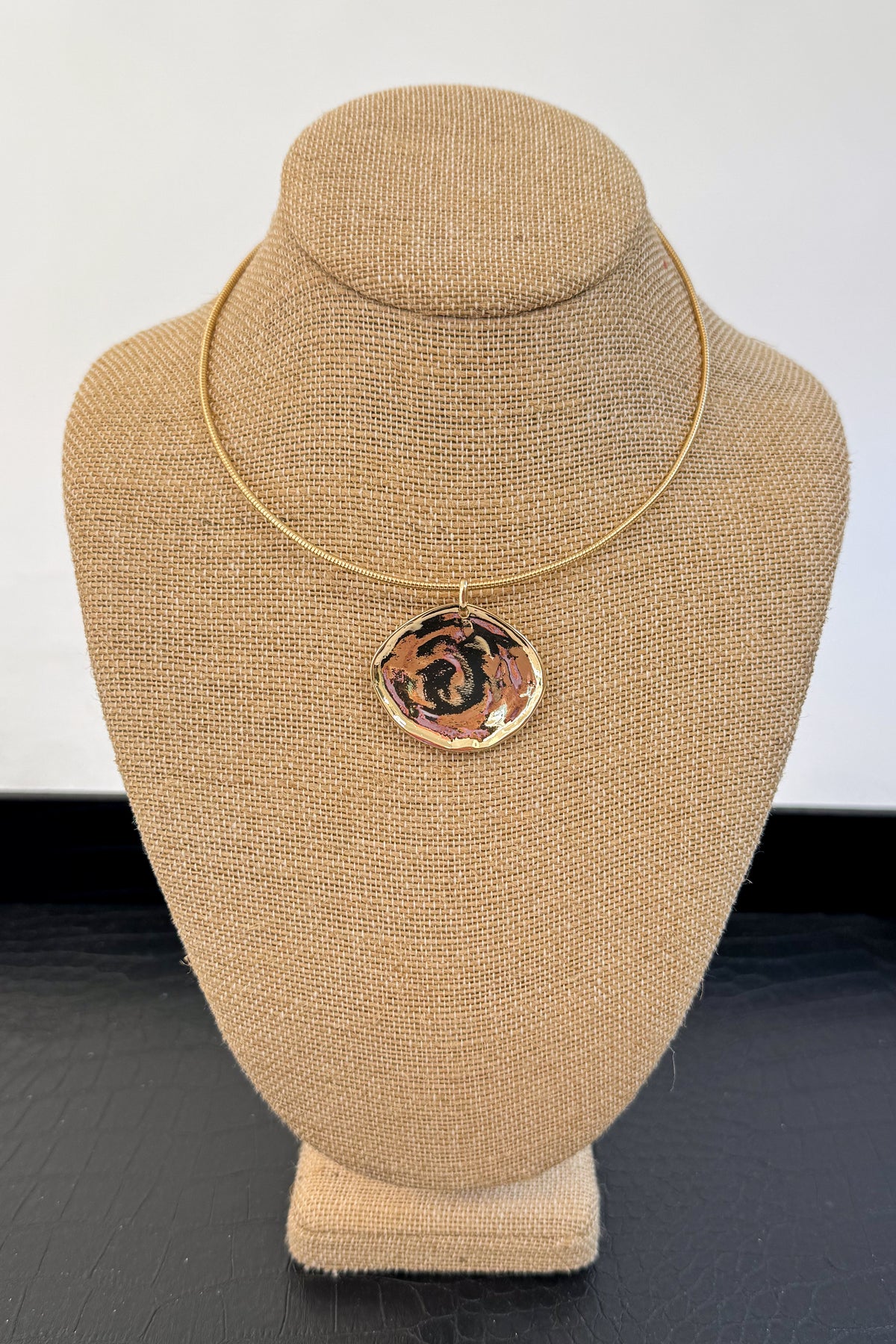 Pullen Hammered Geometric Choker Necklace