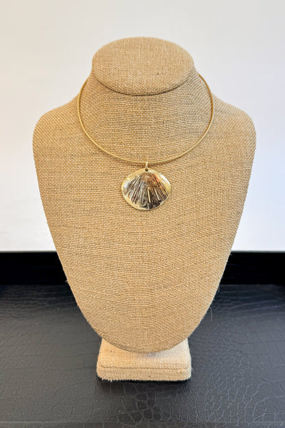 Pullen Hammered Geometric Choker Necklace