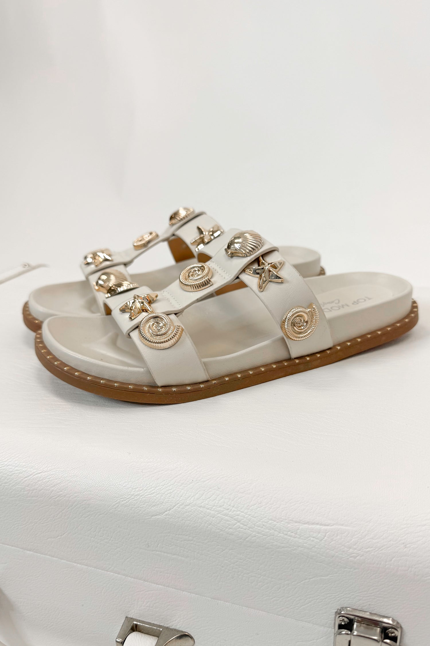 Sailor- Ivory Shell Stud Sandals