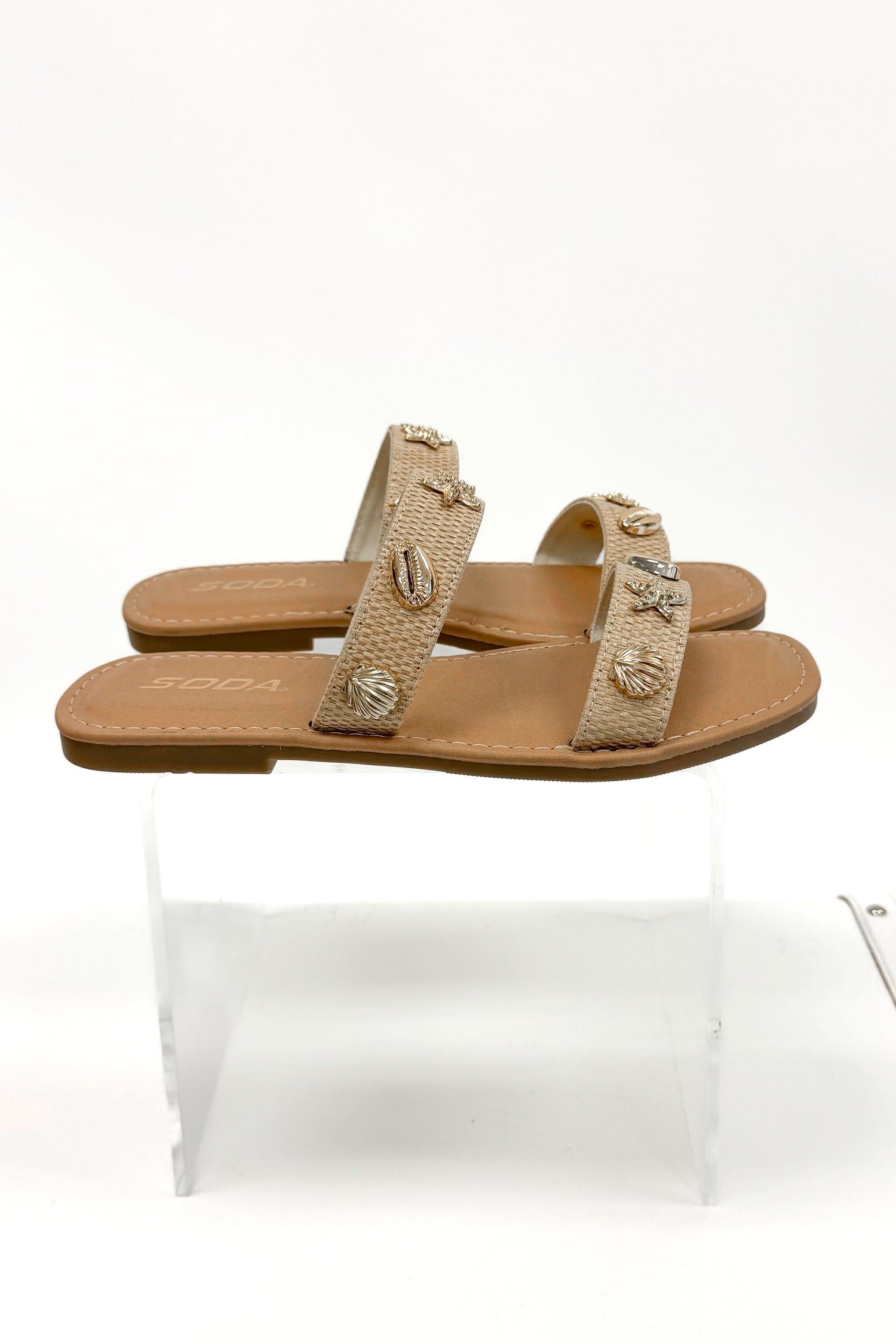 Samoa- Raffia Double Strap Shell Stud Sandals side view