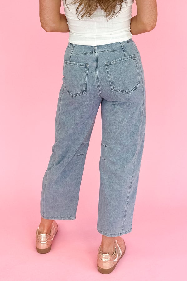 Daisy Light Wash Barrel Jeans by Entro