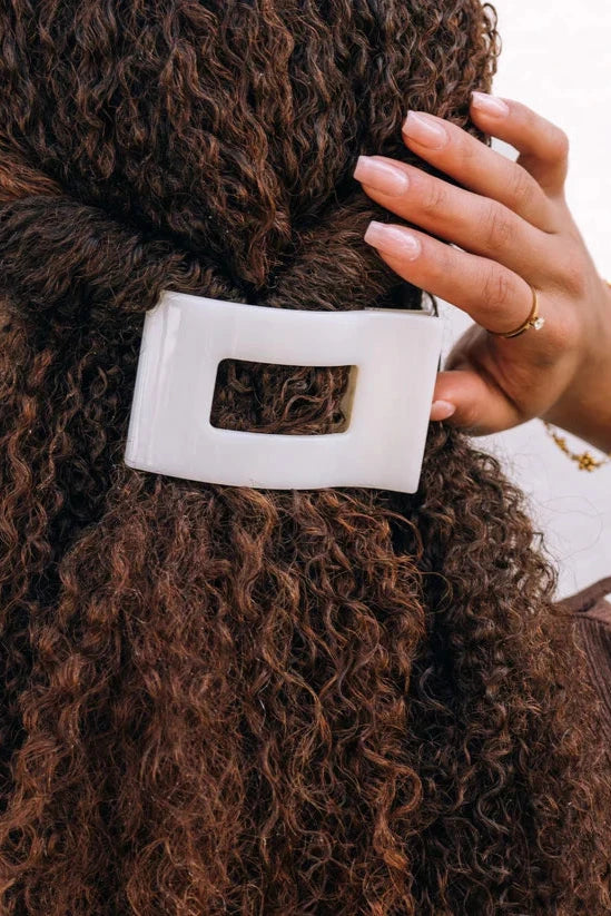 Coconut White Medium Rectangle Flat Clip