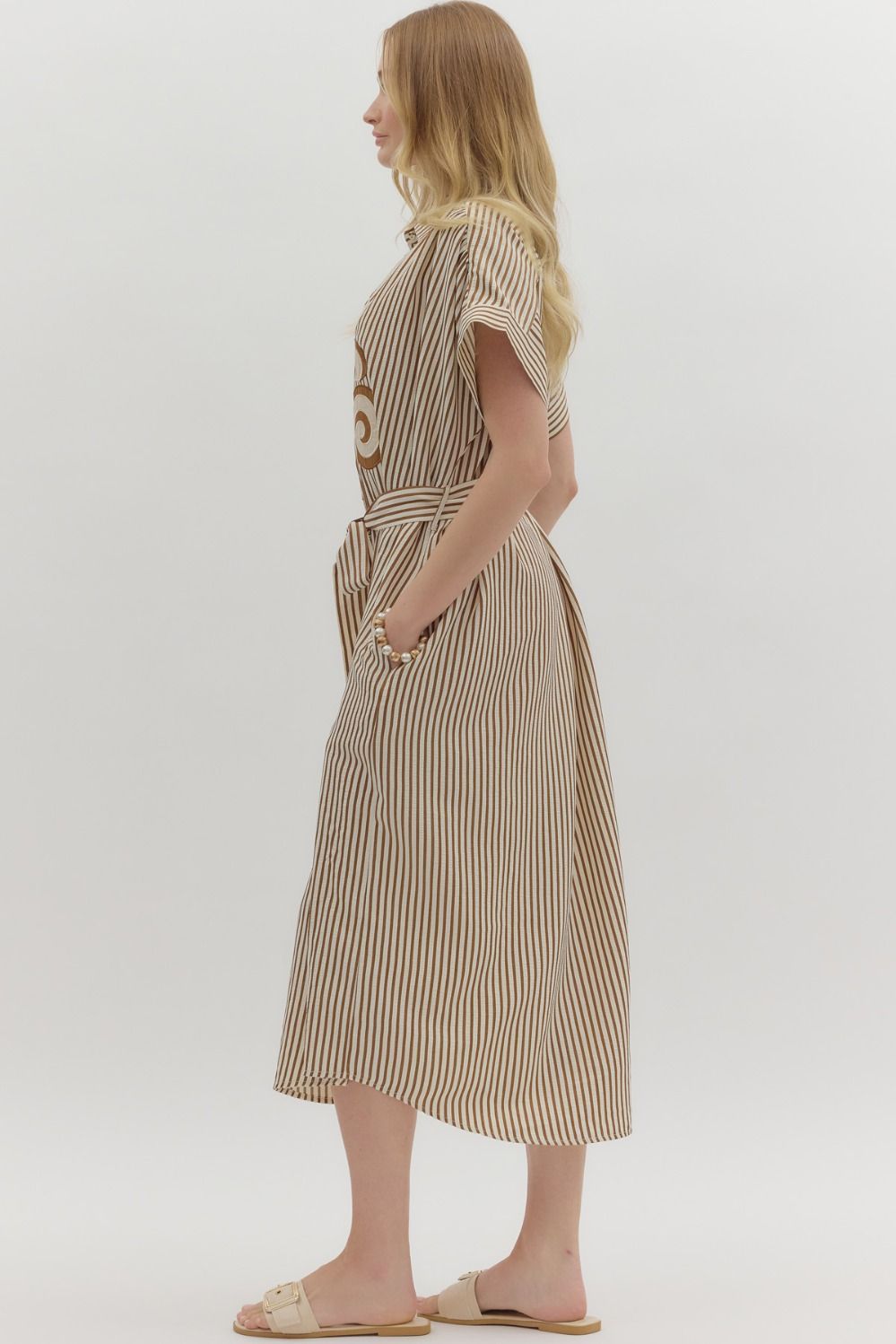 Living Loud Caramel Striped Embroidered Midi Dress by Entro